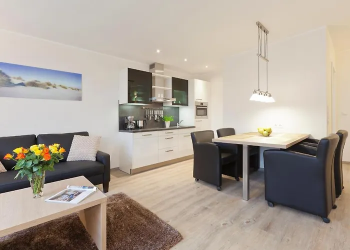 Petrina Whg 9 アパート